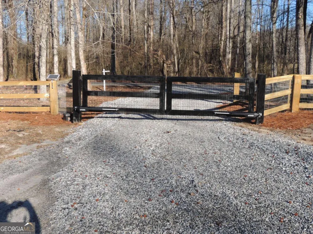 209 Horton RD Dahlonega, GA 30533