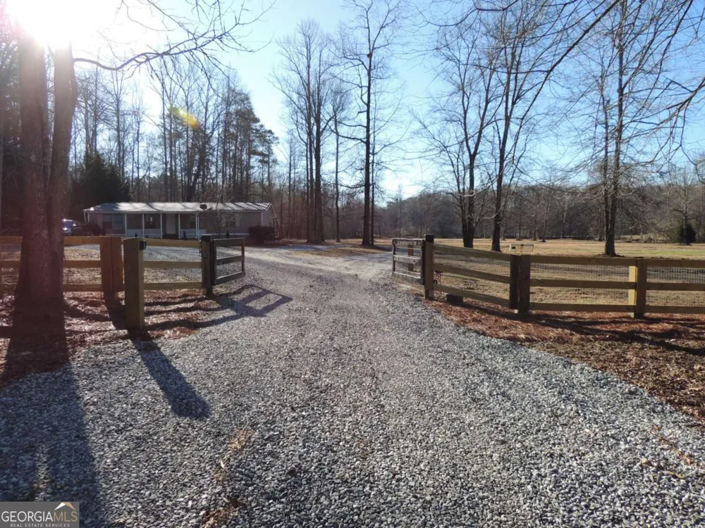 209 Horton RD Dahlonega, GA 30533