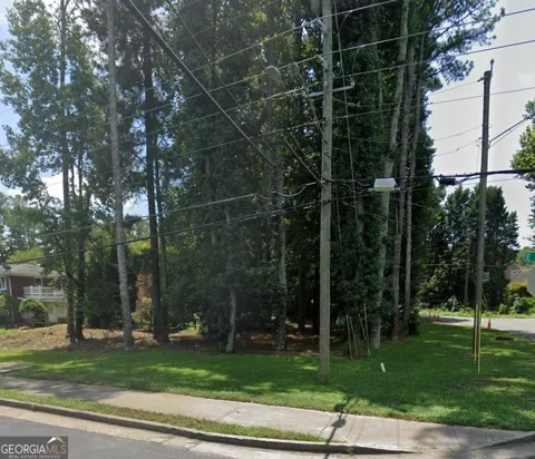 2461 E Piedmont RD