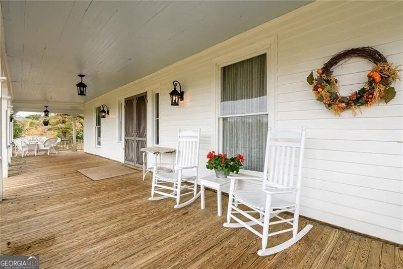 1526 Highway 255 N Sautee Nacoochee, GA 30571
