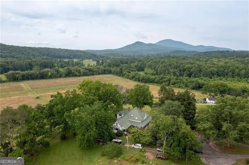 1526 Highway 255 N Sautee Nacoochee, GA 30571