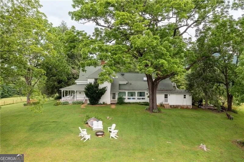 1526 Highway 255 N Sautee Nacoochee, GA 30571