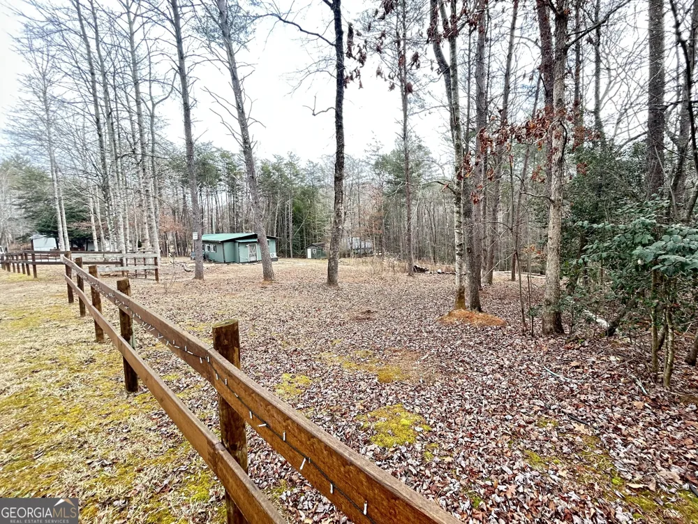 6 Grove LN Cleveland, GA 30528