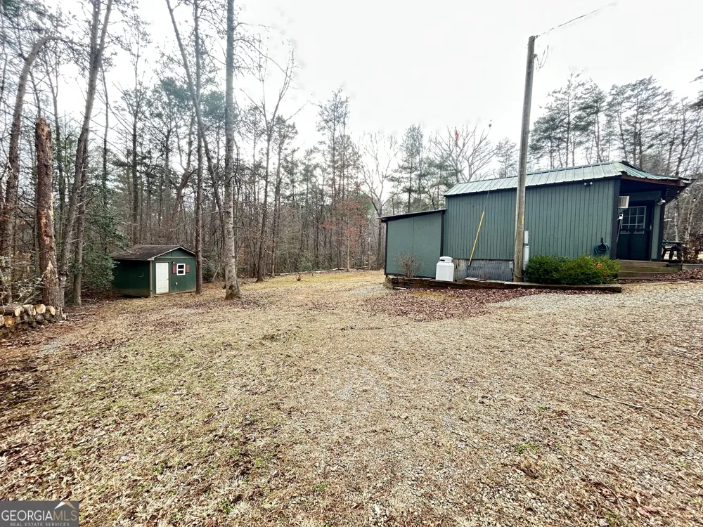 6 Grove LN Cleveland, GA 30528