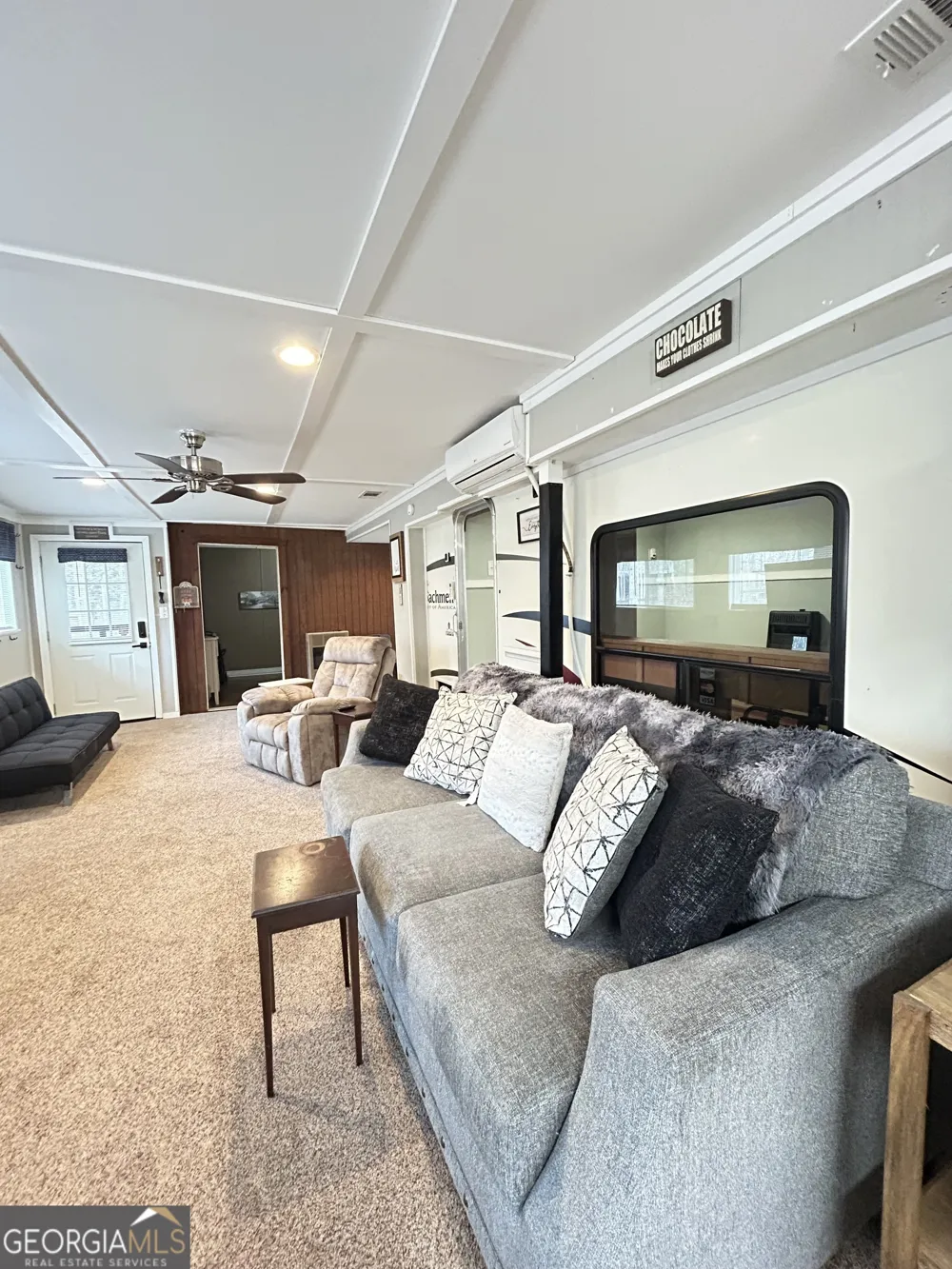 6 Grove LN Cleveland, GA 30528