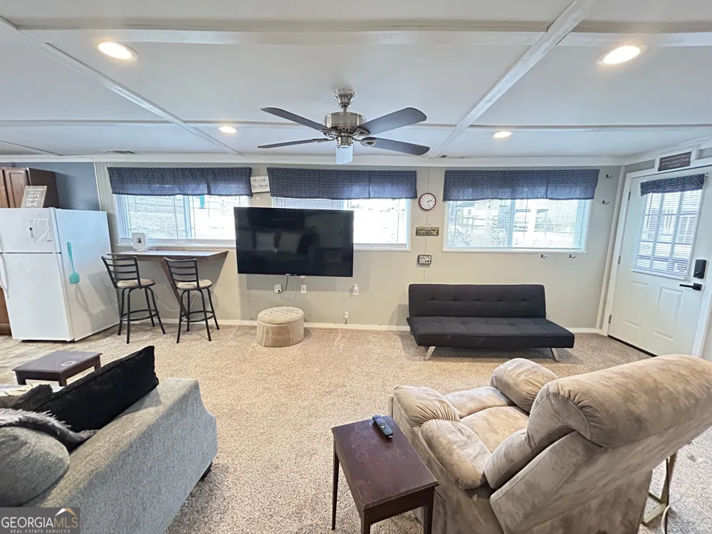 6 Grove LN Cleveland, GA 30528