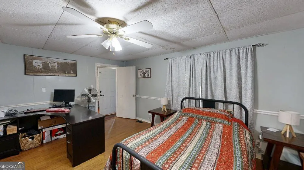15 Aragon RD Aragon, GA 30104