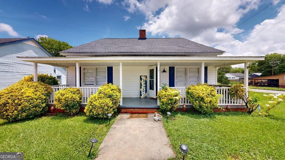 15 Aragon RD Aragon, GA 30104
