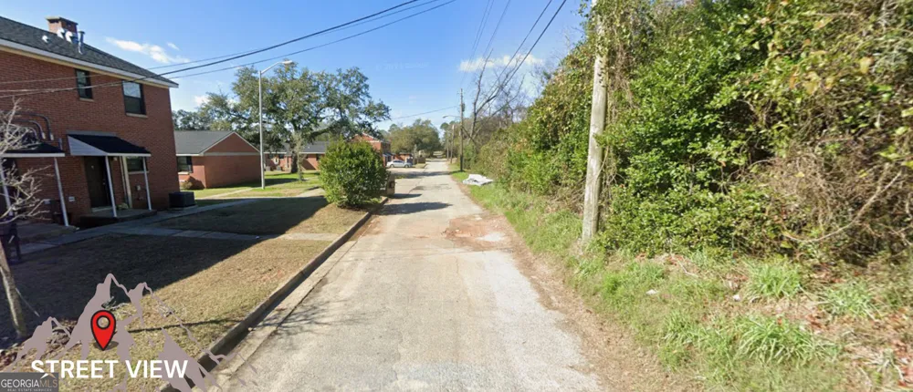 616 1st AVE Albany, GA 31701