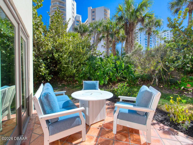 2973 Sea Oats Circle Daytona Beach Shores, FL 32118