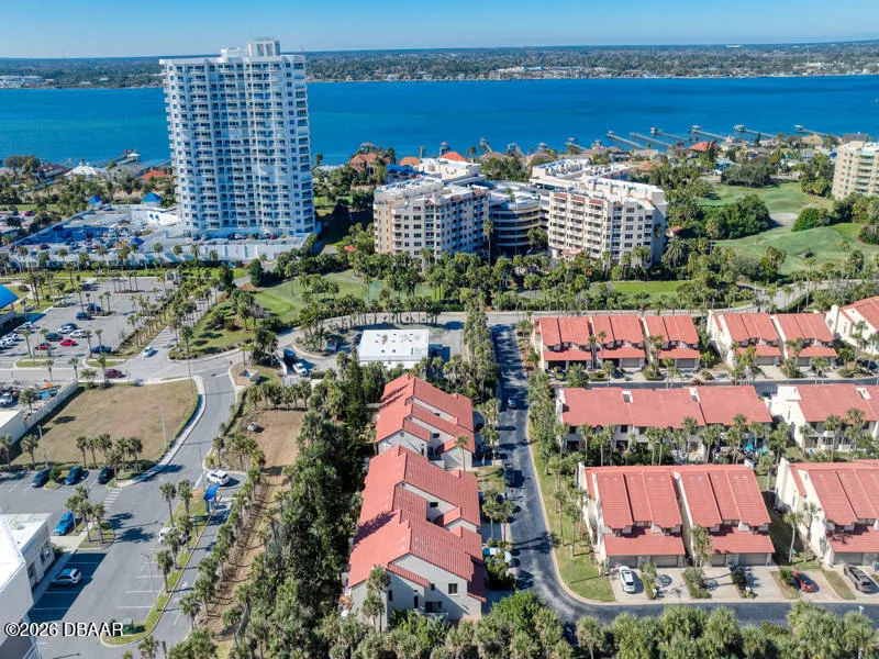 2973 Sea Oats Circle Daytona Beach Shores, FL 32118