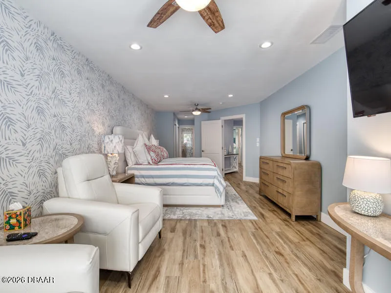 2973 Sea Oats Circle Daytona Beach Shores, FL 32118