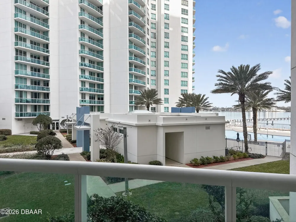 231 Riverside Drive #208-1 Holly Hill, FL 32117