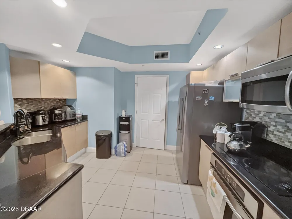 231 Riverside Drive #208-1 Holly Hill, FL 32117
