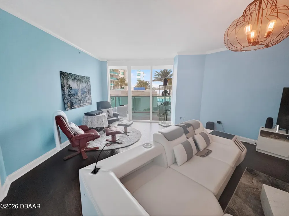 231 Riverside Drive #208-1 Holly Hill, FL 32117