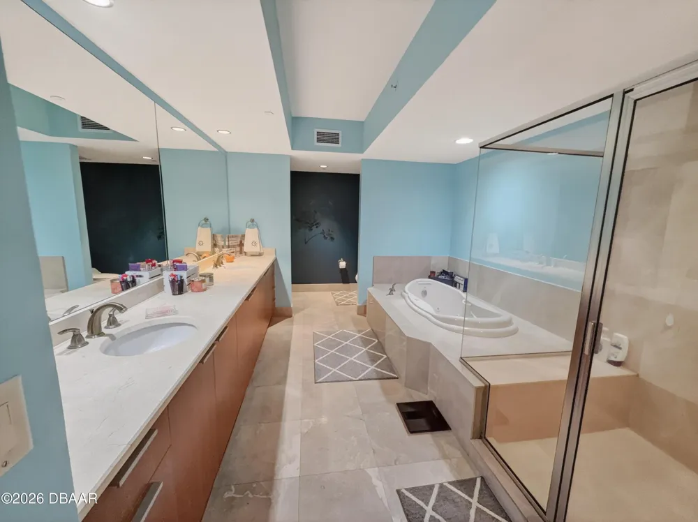 231 Riverside Drive #208-1 Holly Hill, FL 32117
