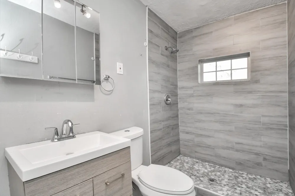 1008 Vista Road Pasadena, TX 77504