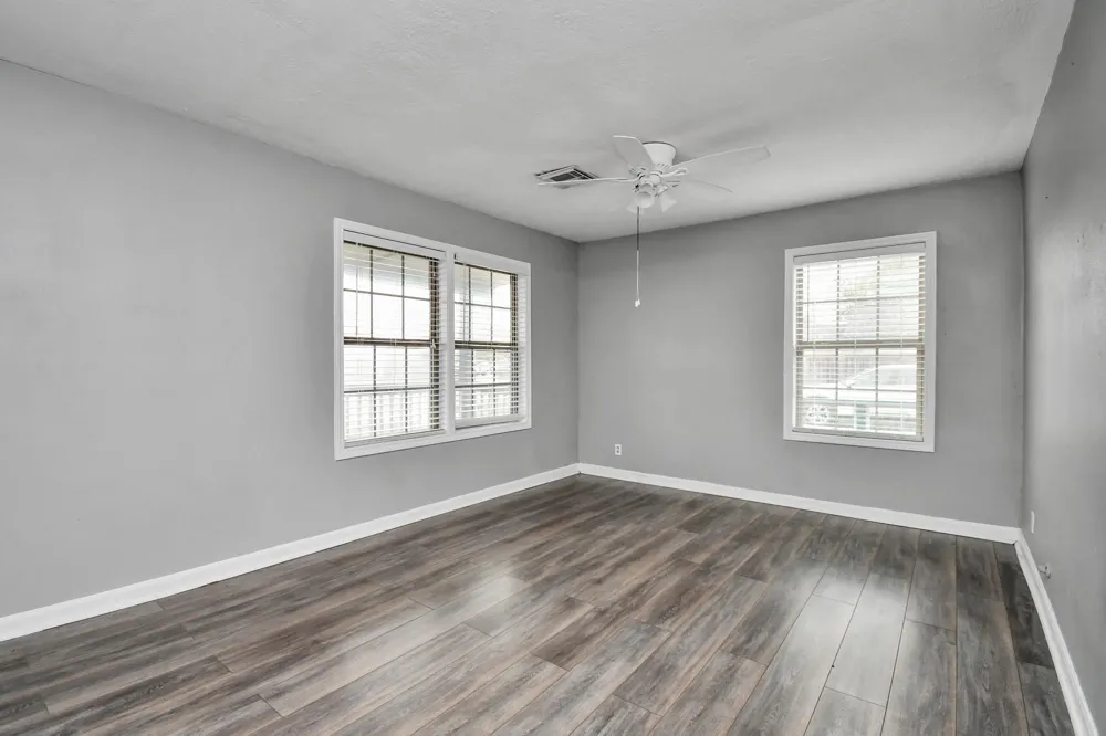 1008 Vista Road Pasadena, TX 77504