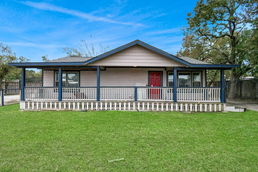 1008 Vista Road Pasadena, TX 77504
