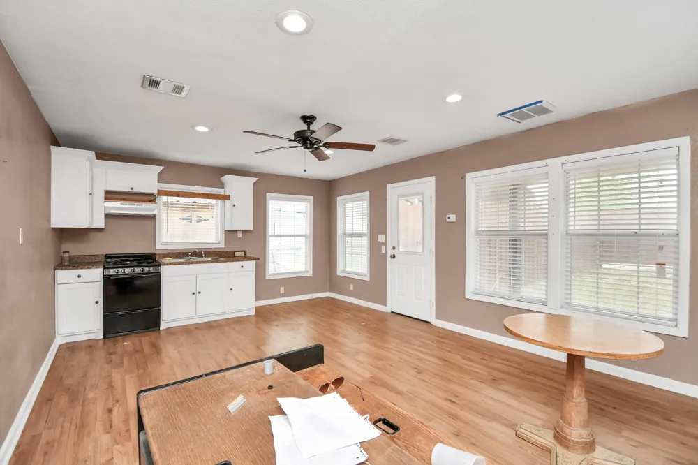1008 Vista Road Pasadena, TX 77504