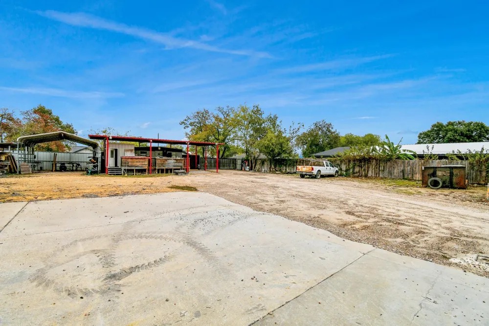 1008 Vista Road Pasadena, TX 77504