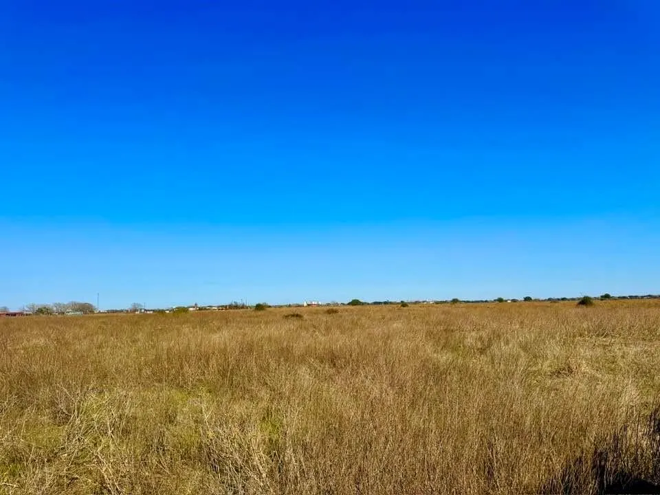 Private Road 2501 Ganado, TX 77962