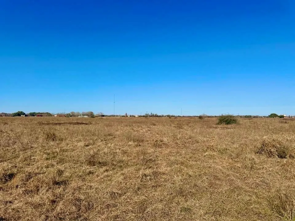 Private Road 2501 Ganado, TX 77962