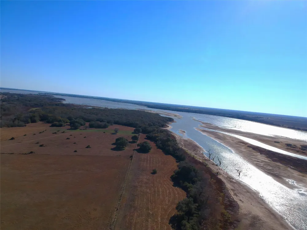 Private Road 2501 Ganado, TX 77962