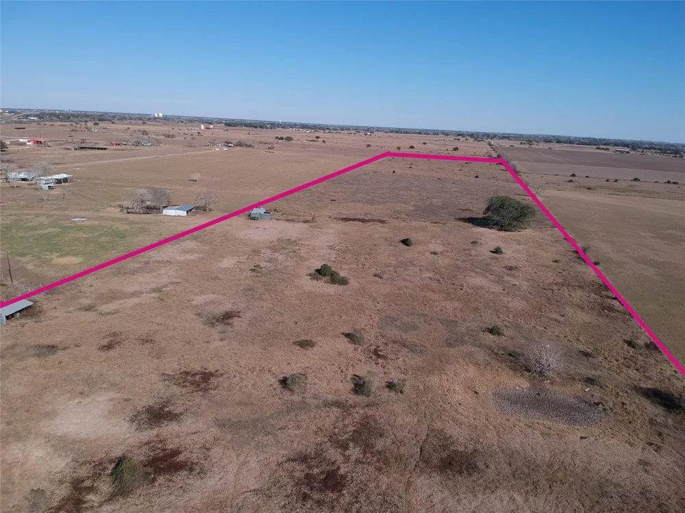 Private Road 2501 Ganado, TX 77962