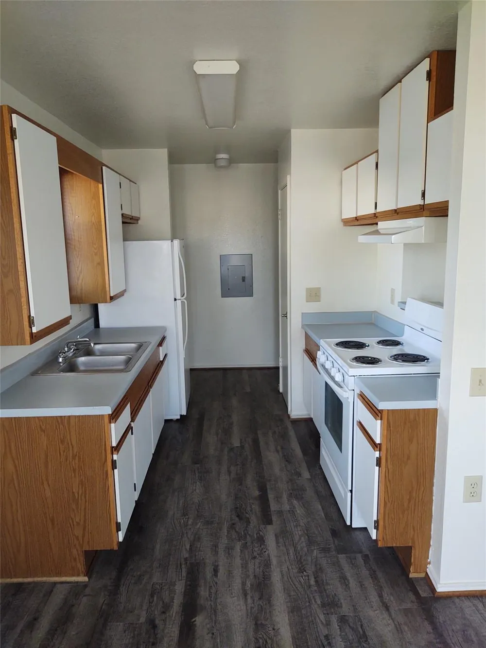 716 Gardner Dr Palestine, TX 75803