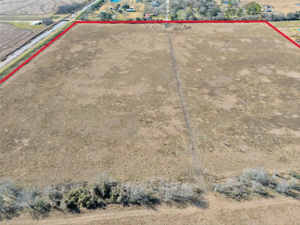 County Road 167 Alvin, TX 77511