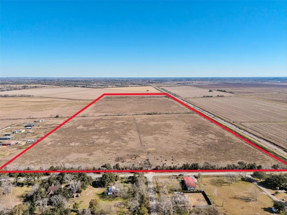 County Road 167 Alvin, TX 77511
