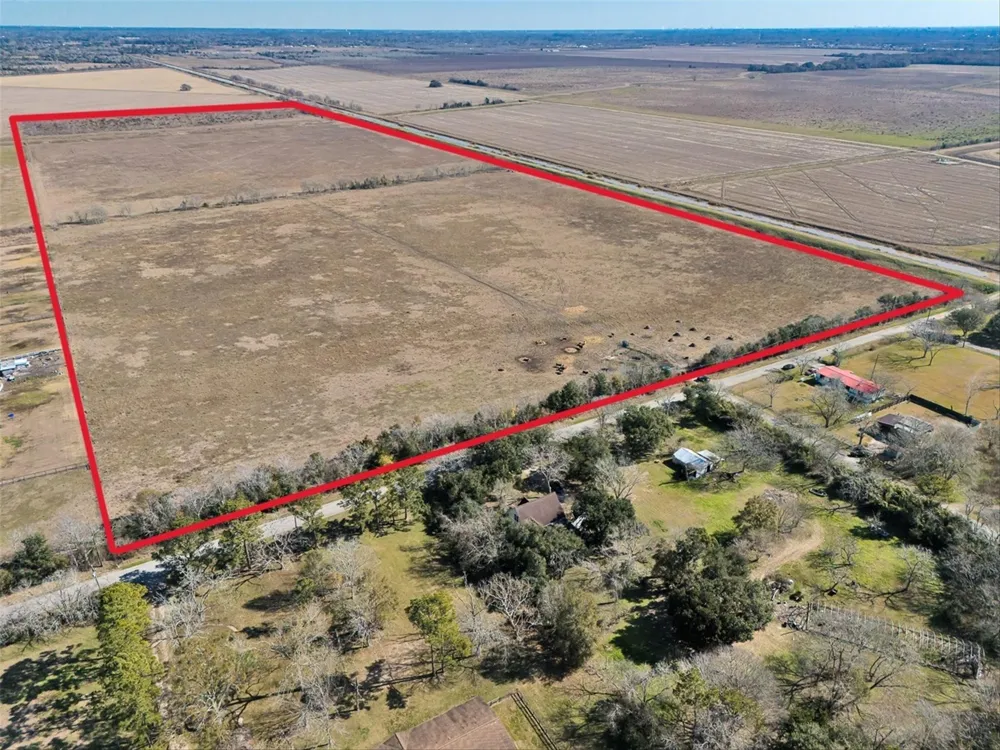 County Road 167 Alvin, TX 77511