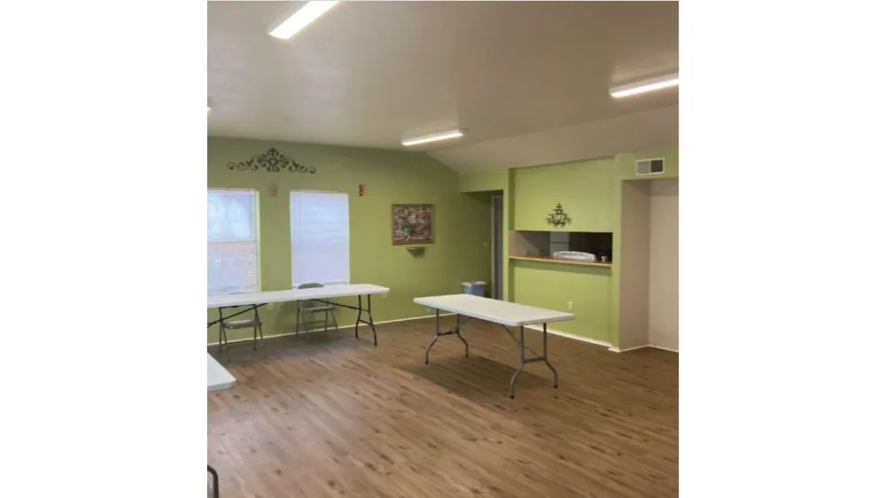 1201 Edmiston Drive Crockett, TX 75835