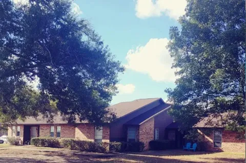 1510 E Loop 304