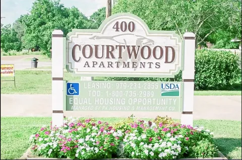 400 S Austin Road