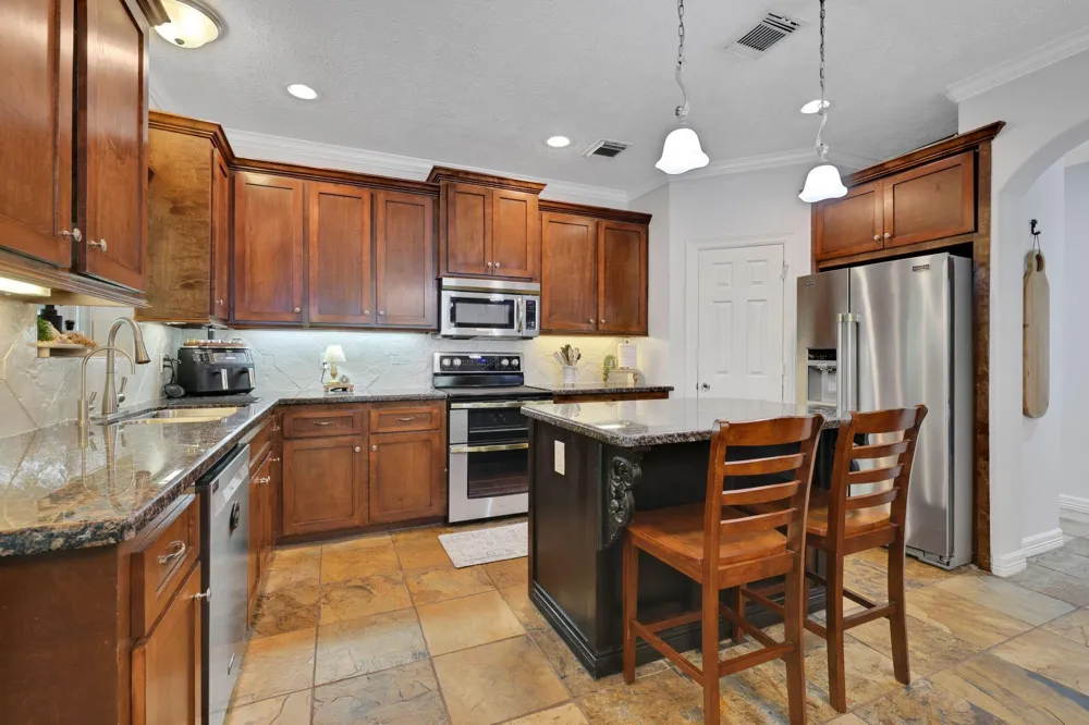 991 Kings Way Coldspring, TX 77331