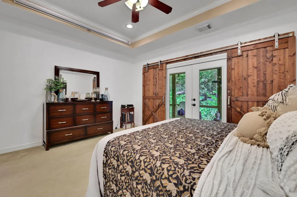 991 Kings Way Coldspring, TX 77331