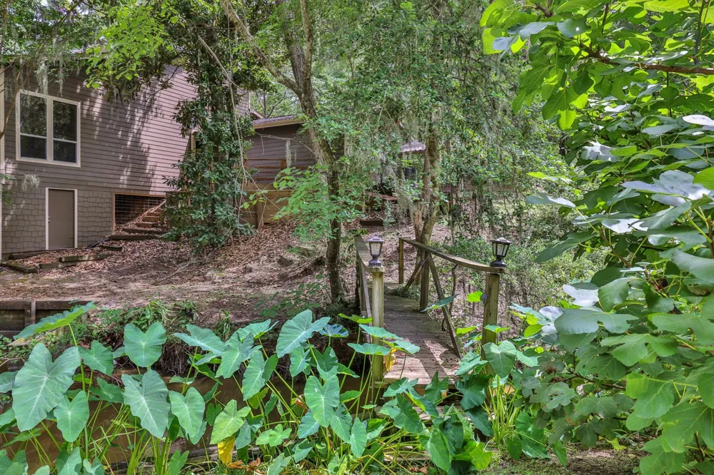 991 Kings Way Coldspring, TX 77331
