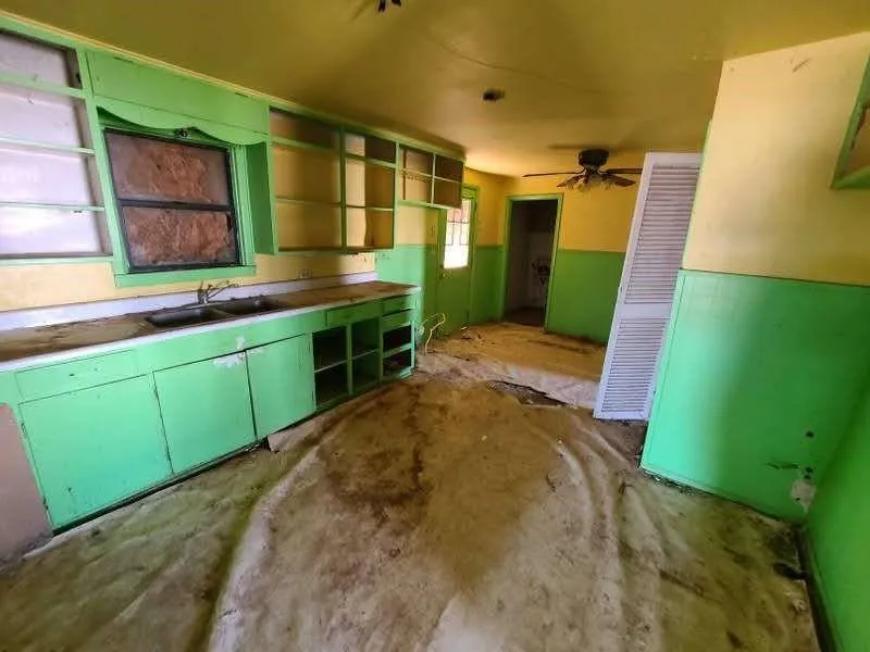 503 Electra Street Electra, TX 76360
