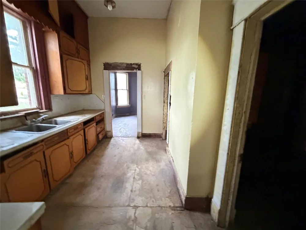 1414 Avenue A Brownwood, TX 76801
