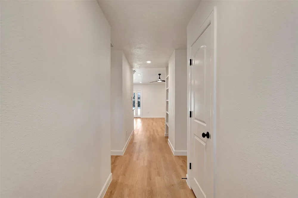 1211 Mere Drive Pinehurst, TX 77362
