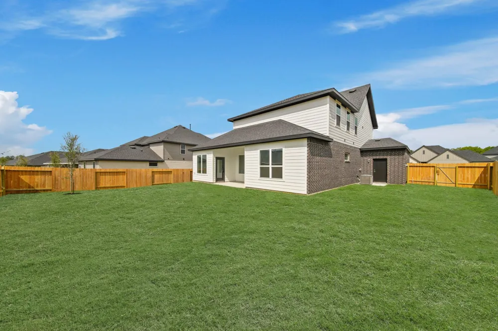 4526 Iguaza Falls Drive Conroe, TX 77303