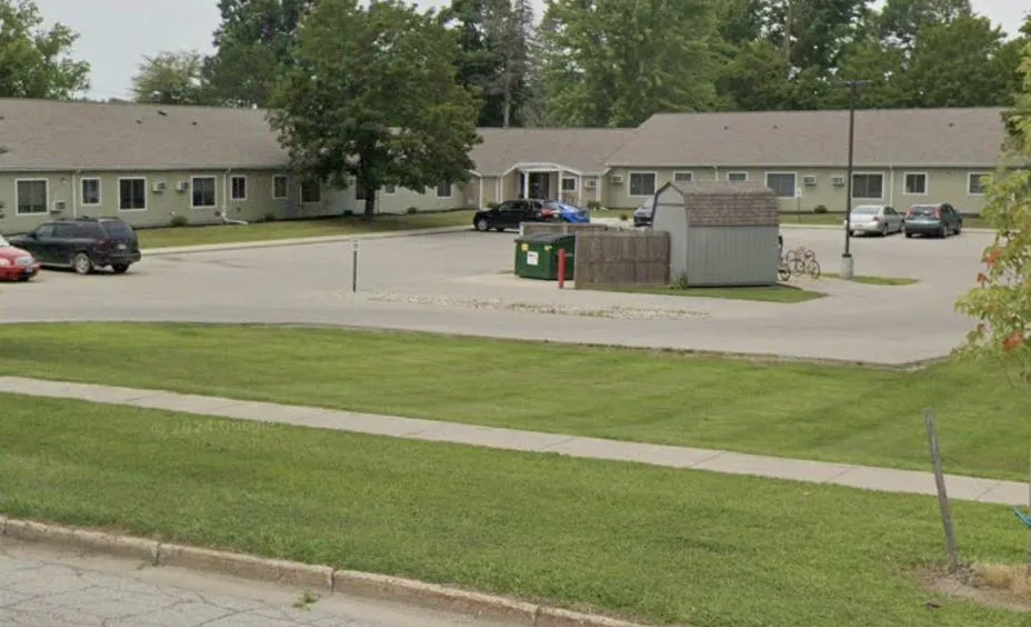 424 W Ave Reed City Franklin, MI 49677