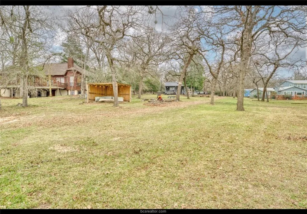 10967 Clyde Acord Road Franklin, TX 77856