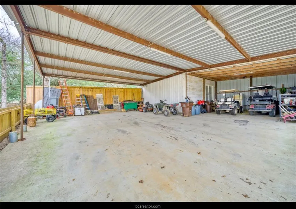 10967 Clyde Acord Road Franklin, TX 77856