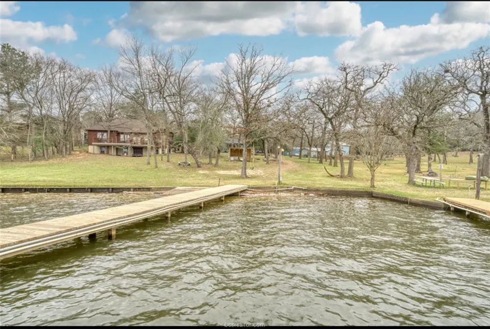 10967 Clyde Acord Road Franklin, TX 77856