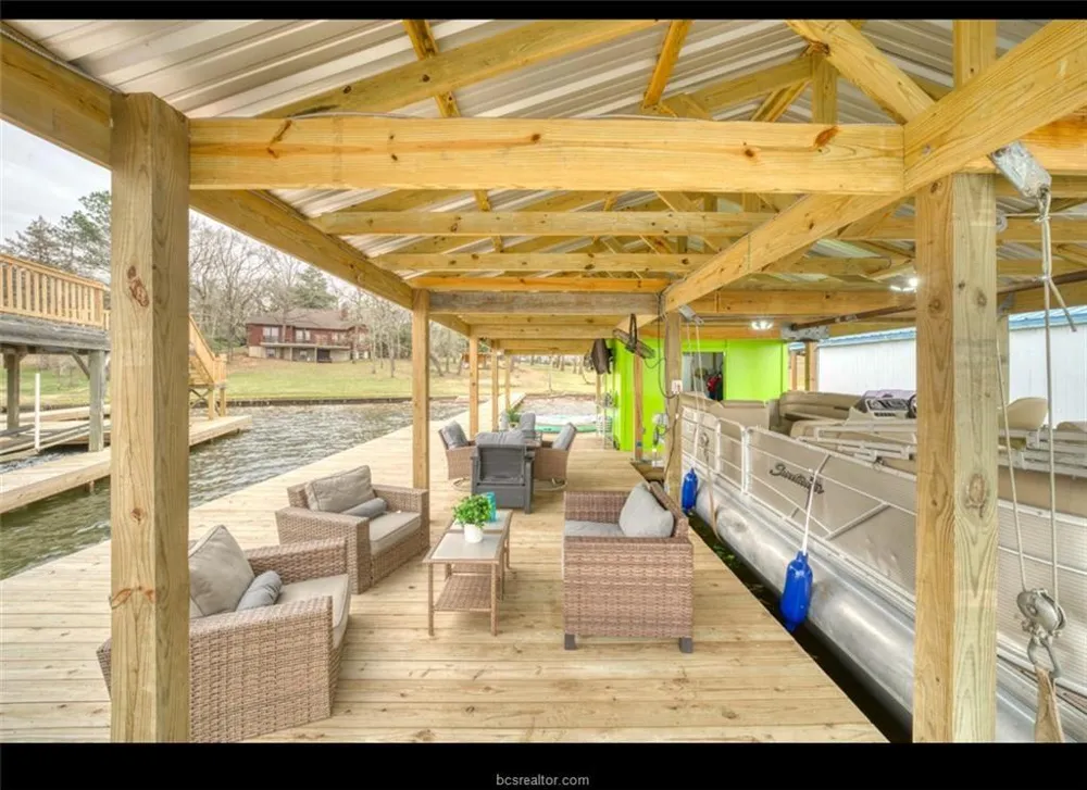 10967 Clyde Acord Road Franklin, TX 77856