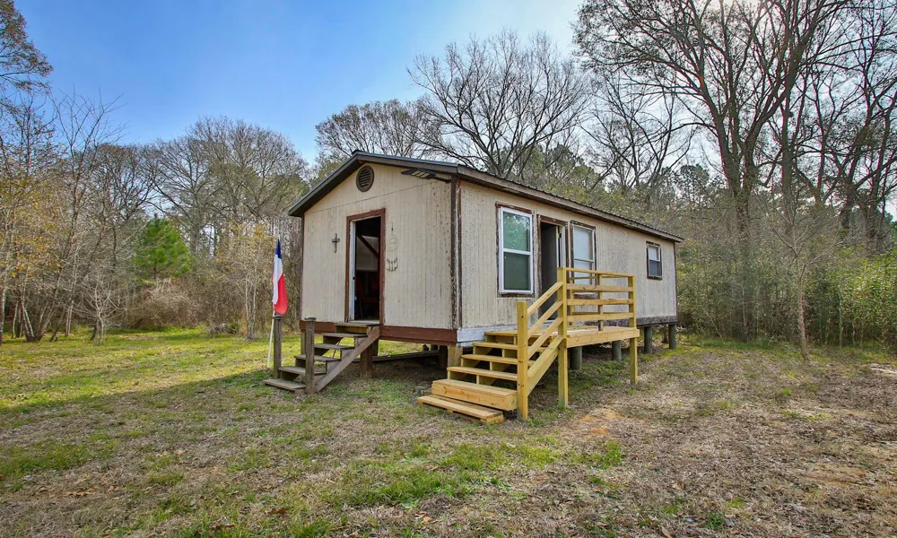 495 Pinecrest Drive Point Blank, TX 77364