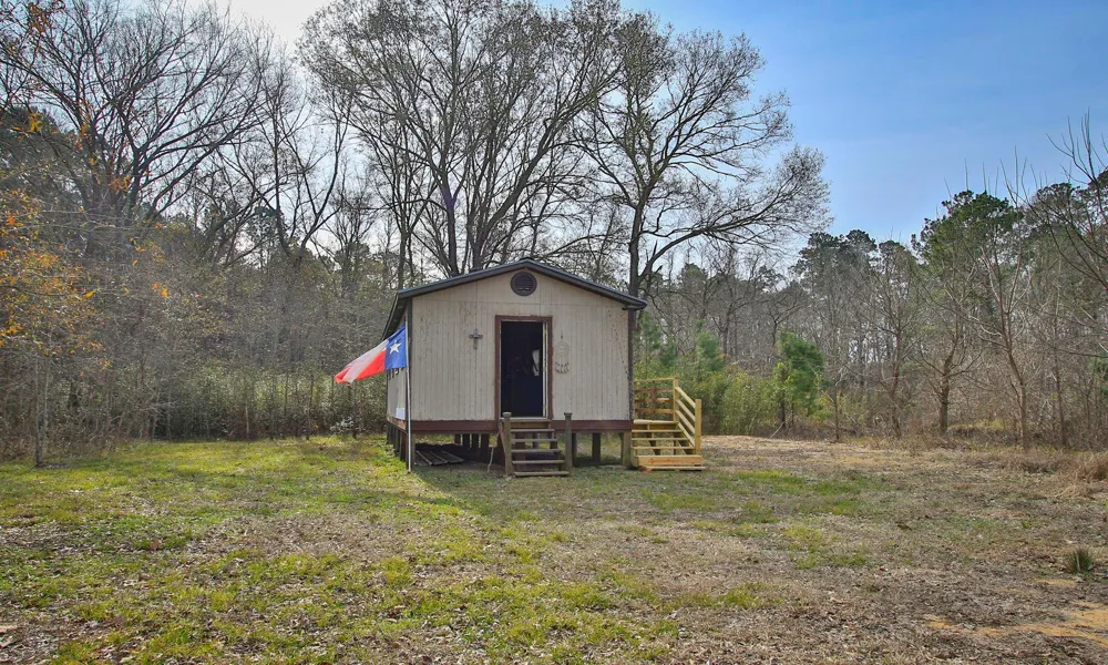 495 Pinecrest Drive Point Blank, TX 77364